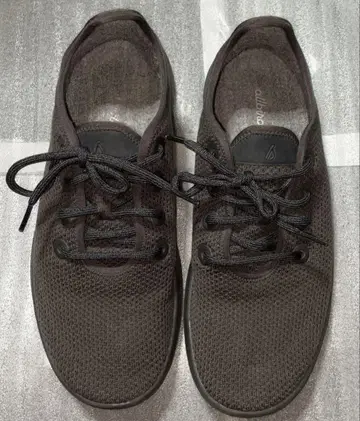 새상품급 Allbirds 올버즈 트리 러너 27cm 차콜
