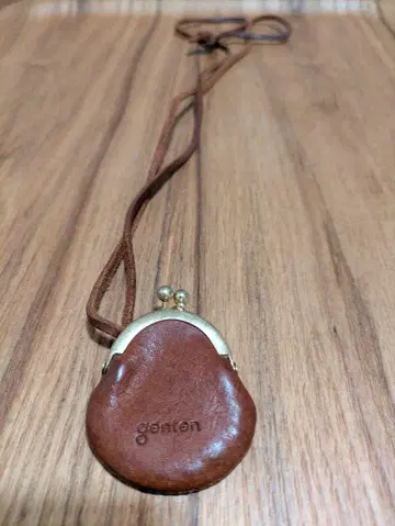 genten 가마구치 목걸이 사용감 있음 백화점 구매 상품 가죽