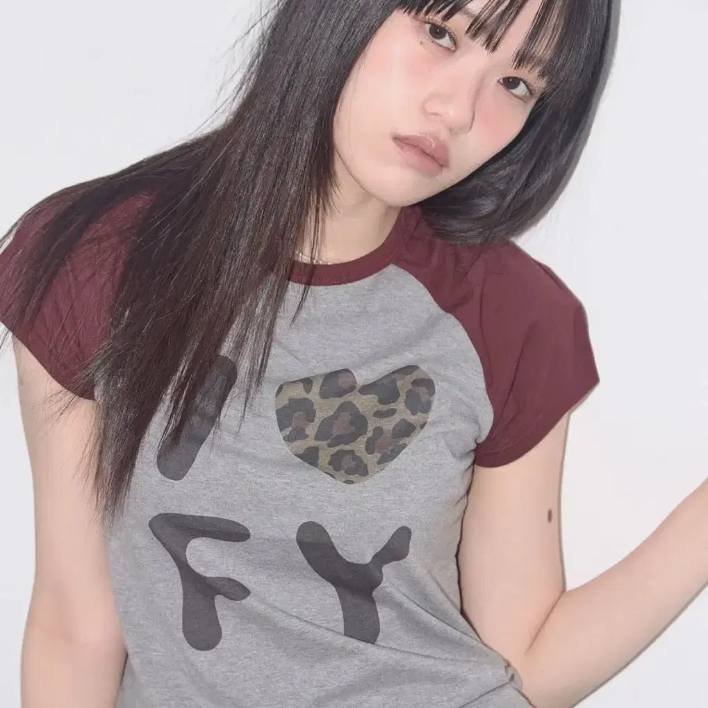 Tシャツ・カットソー ESCAPEFROM STARCHAMO ESCF LOGO COLLAGE PRINT SLIMFIT T-shirt Items Similar to Escapefrom escf Logo Collage Print
