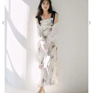 숄더 리본 플라워 원피스