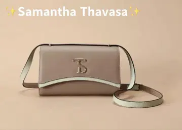 Samantha Thavasa 메탈 로고 스플릿 레더 숄더백