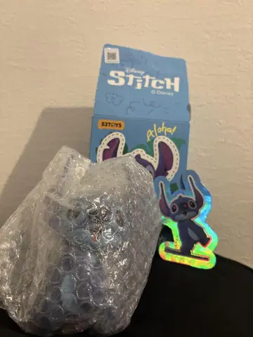 52TOYS 스티치 피규어