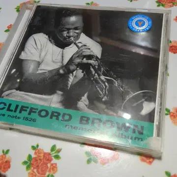 CLIFFORD BROWN MEMORIAL ALBUM 명반 렌탈