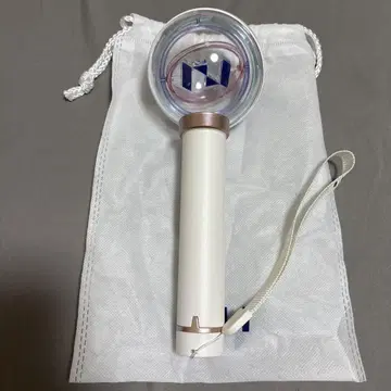 INI 응원봉