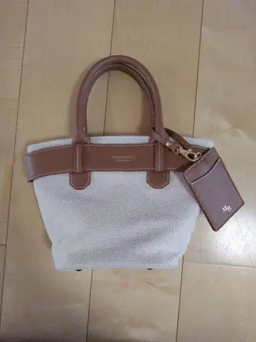 새상품급 베이지와 브라운 핸드백