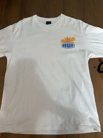 HUF 화이트 티셔츠 M 사이즈