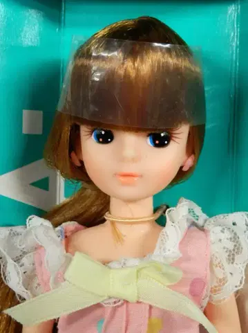 타카라 3대째 리카짱 후기 페미닌 드레스 도트 무늬 핑크 원피스