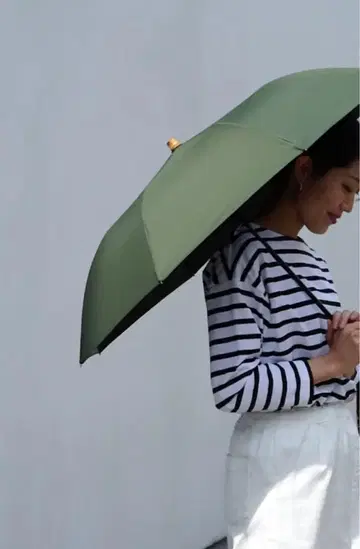 아워 홈 완전 차광 100% 접이식 우산 올리브