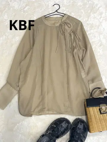 KBF 리본 포함 넉넉한 시어 셔츠 손세탁 가능