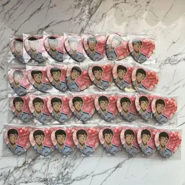 명탐정 코난 플라자 모로후쿠 케이코 하트 캔뱃지