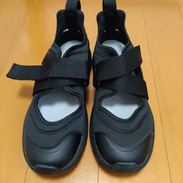 무인양품 스니커즈 샌들