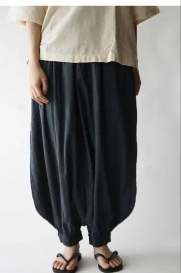 젠 선생님 일상복 벌룬 팬츠 블랙 M
