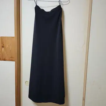블랙 롱 스커트 연주회