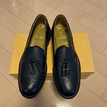 미사용 새상품 REGAL 블랙 윙 태슬 로퍼 26.5cm
