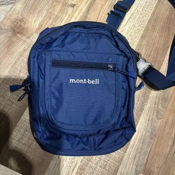 mont-bell 네이비 숄더백