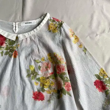 슈퍼 하카 꽃무늬 블라우스 일본제