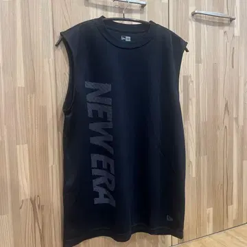 뉴에라 블랙 탱크탑 L 사이즈