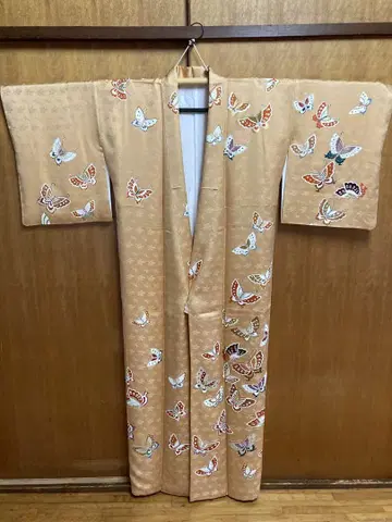 기모노, 정장, 순수 실크
