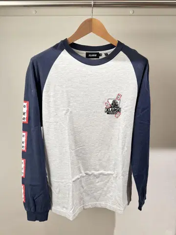 X-LARGE 로고 프린트 긴팔 티셔츠