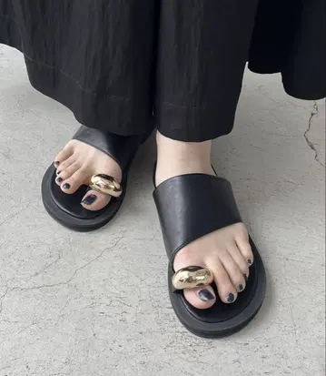 메탈 플립플랍 카프리슈 레마쥬 플립플랍