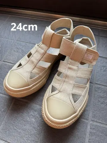 컨버스 베이지 샌들 24cm