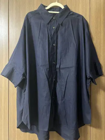 Spick & Span 코튼 린넨 돌먼 슬리브 셔츠