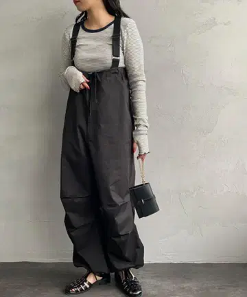 블랙 올인원 살로펫