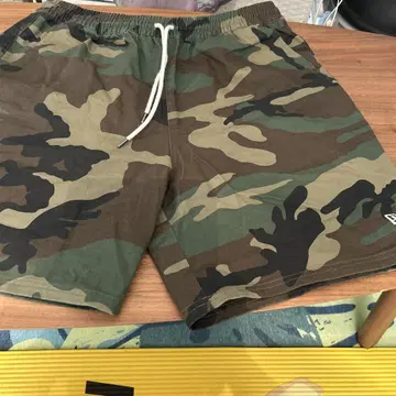 카모 패턴 숏 팬츠