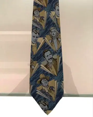 ICEBERG 아이스버그 제임스 딘 등 영화 스타 패턴 넥타이