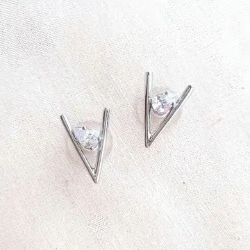 그로세 콜라보 귀걸이