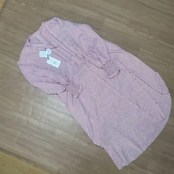 택 포함 새상품 NUS 누스 스트라이프 셔츠 원피스 셔링 빨흰