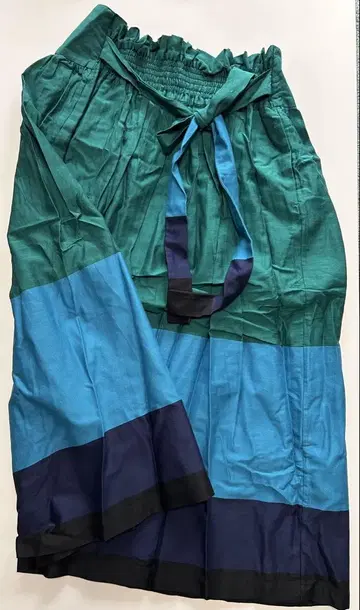 츠모리치사토 M 플레어 스커트 TSUMORI CHISATO