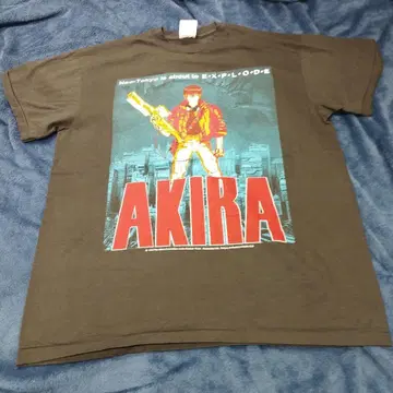 AKIRA XL 사이즈 티셔츠