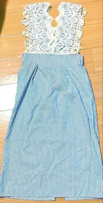 보더 레이스 살로펫 원피스