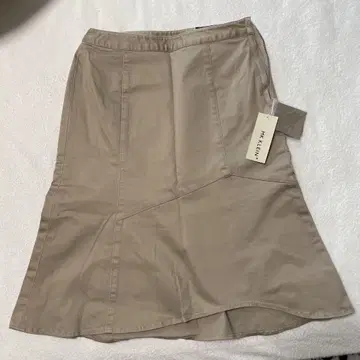 MK KLEIN 베이지 플레어 스커트 38