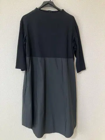무인양품 ONESIZE 이소재 콤비 원피스 블랙