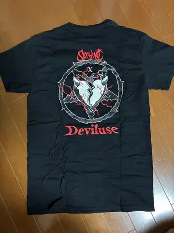 Deviluse SATANIC 티셔츠 블랙