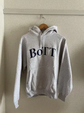 BoTT 후드티
