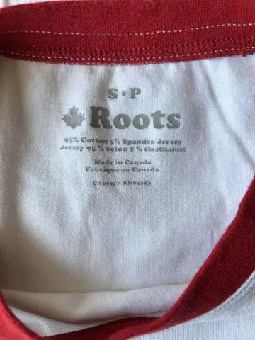 Roots 캐나다제 티셔츠 새상품급 S 사이즈