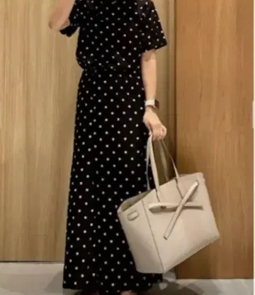미라 오웬 하프 슬리브 허리 밴딩 내로우 원피스 도트 1