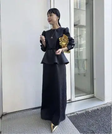 아메리 레이디 라이크 펠럼 드레스