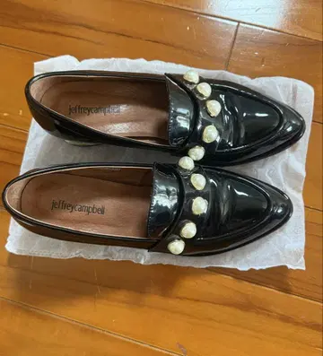 Jeffrey Campbell 펄 힐 로퍼 24cm