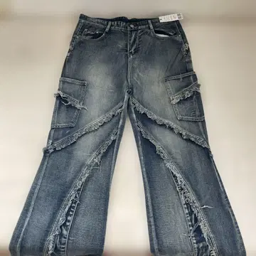데미지 가공 데님 팬츠 라이트 블루