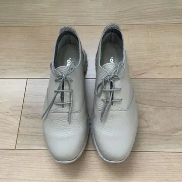 새상품 피그리노 발수 가죽 스니커즈 22.5cm 그레이지