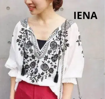 IENA 자수 블라우스 이에나