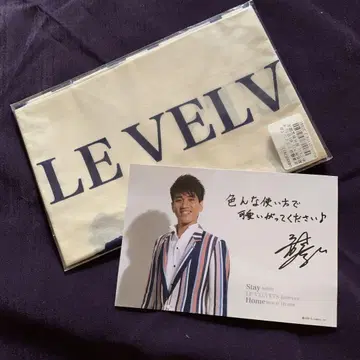 LE VELVETS 손수건 에가라쿠야 콜라보