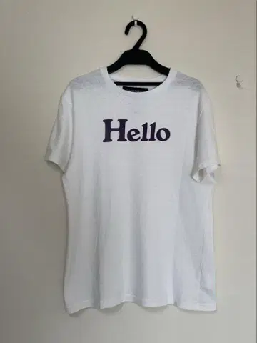 MADISON BLUE 매디슨 블루 Hello 퍼플 반팔 티셔츠