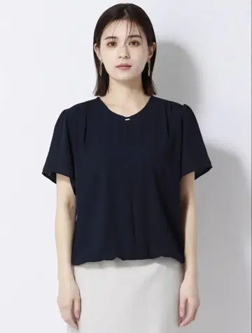수트 스퀘어 허리 개더 풀오버
