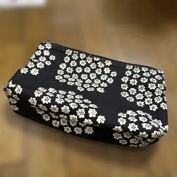 마리메꼬 파우치