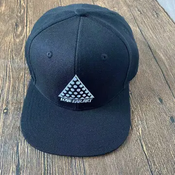 기무라 타쿠야 착용 레어 LOVE EAR ART SNAP BACK CAP